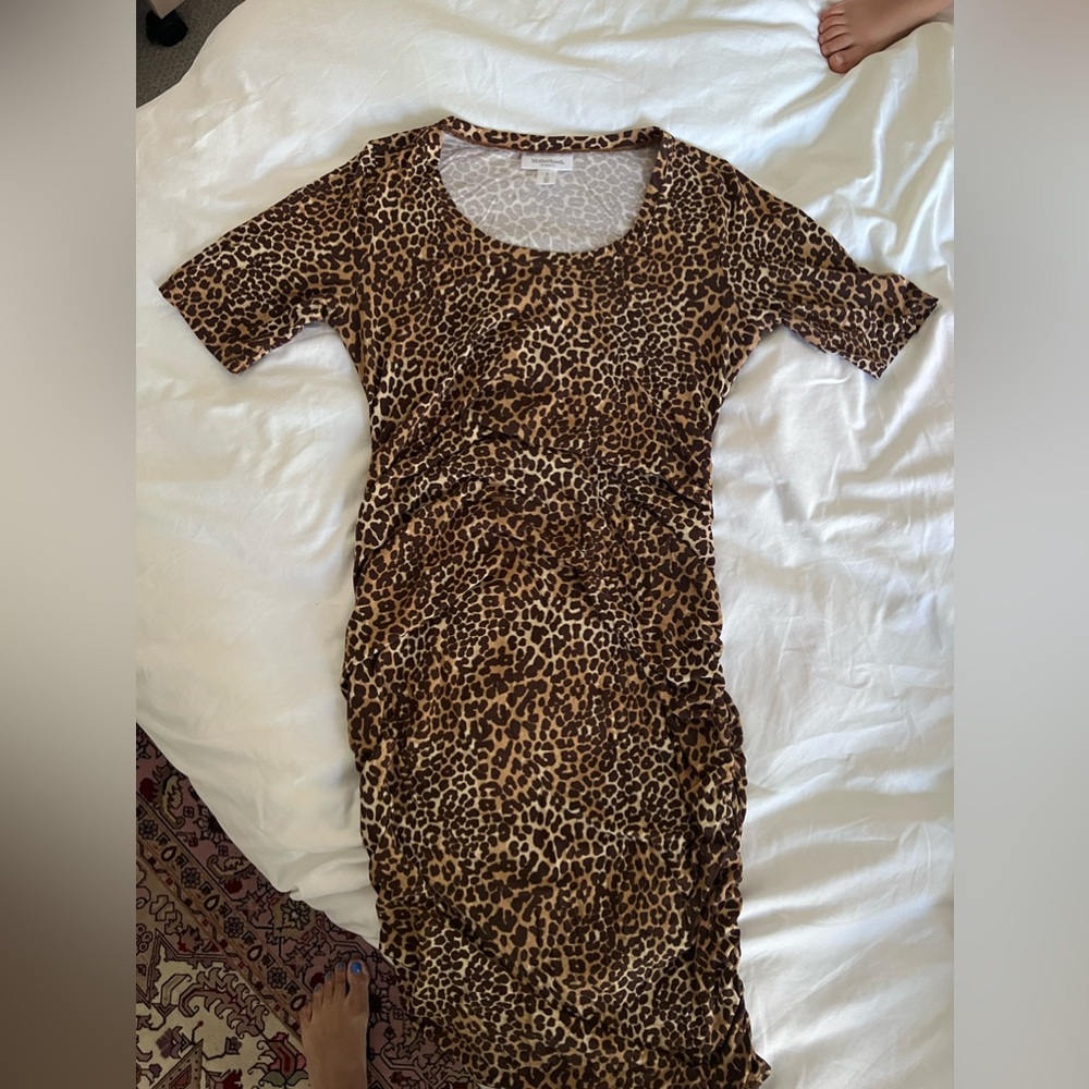 Motherhood Maternity Leopard Dress sz M
